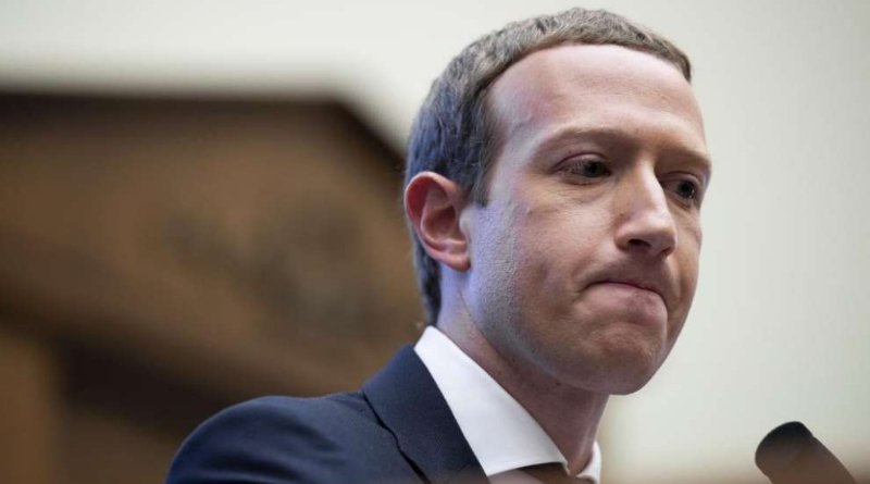 Problemas para Mark Zuckerberg creador de Facebook