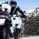 ACCESORIOS PARA LA MOTOCICLETA DE VIAJE ACCESORIOS PARA LA MOTOCICLETA DE VIAJE