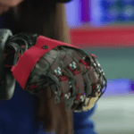 Haptic Gloves: La forma de sentir los objetos virtuales Haptic-gloves-meta