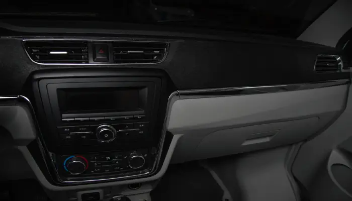 interior Van Eléctrica Dongfeng E-cargo 1.0T