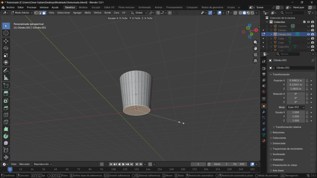 Ajustando la parte inferior de la maceta