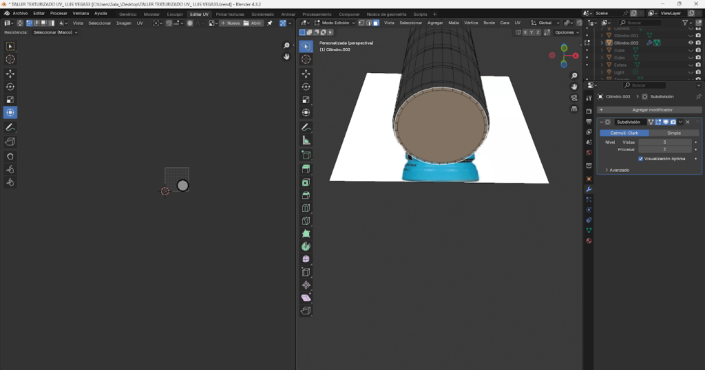 Proceso paso a paso del modelado 3D de una botella energizante en Blender, comenzando desde un cilindro base, ajustes en modo edición, aplicación de loop cuts, biselado y extrusión para definir la forma. Se muestra la preparación de la malla, separación y modelado de la tapa, aplicación de modificador Subdivision Surface y desarrollo del mapeado UV para integrar la etiqueta y texturas realistas, finalizando con la unión completa del modelo optimizado.