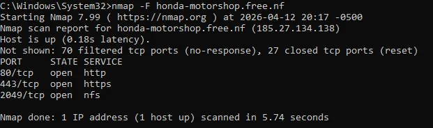 Resultado del escaneo Nmap mostrando los puertos 80, 443 y 2049 abiertos