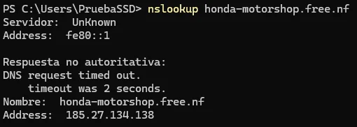 Captura del comando nslookup mostrando la resolución exitosa del dominio a la IP 185.27.134.138