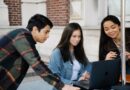 Estudiantes universitarios trabajando con un portátil (foto ilustrativa: George Pak, Pexels).