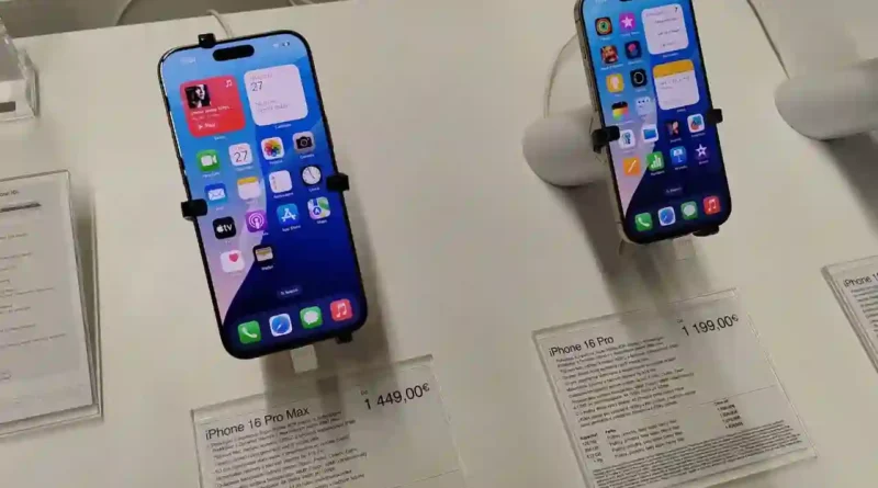 iPhone 16 Pro, generación anterior de la línea (foto de referencia: Jakub CA, Wikimedia Commons, CC BY 4.0); no es el iPhone Duo plegable
